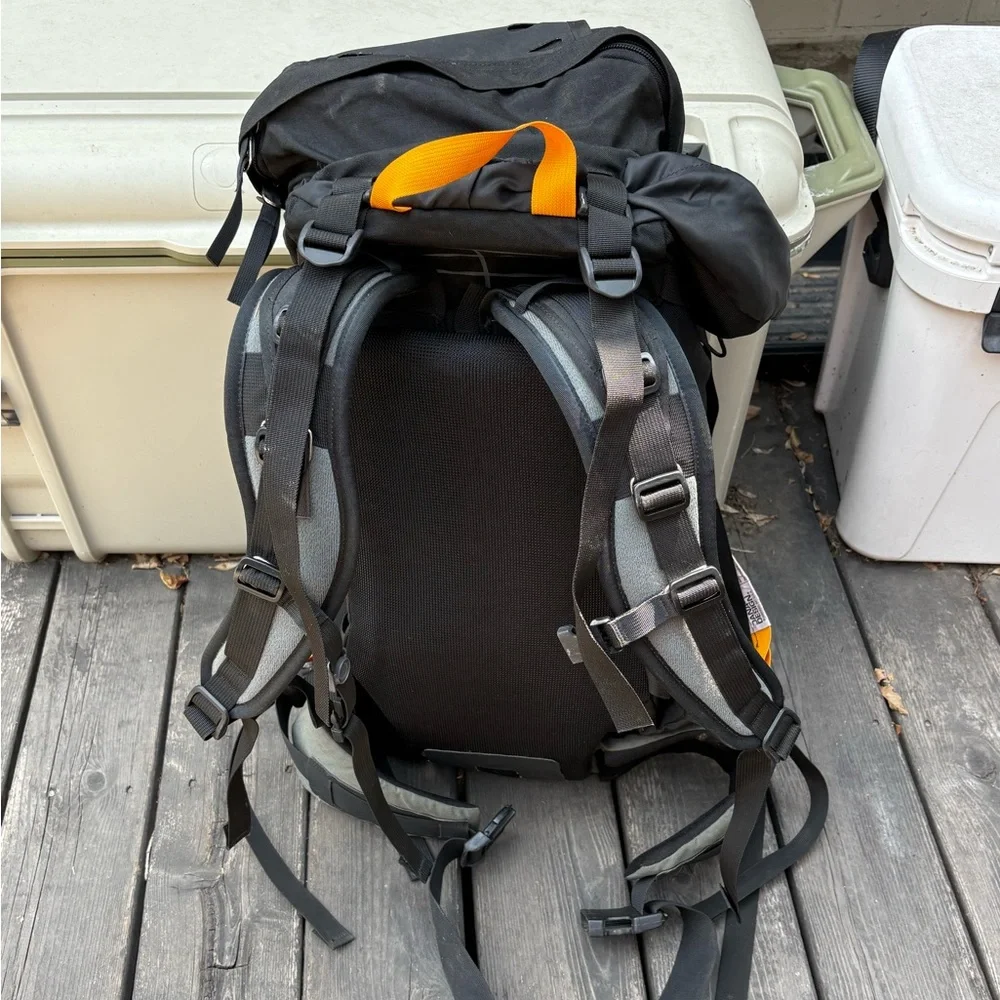 Dana Design Bomb Pack